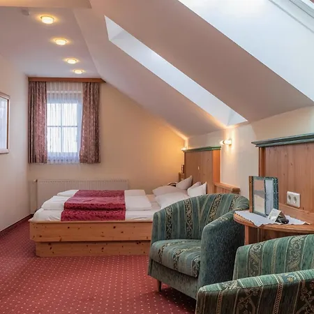 Oberjoerg Hotel 3*