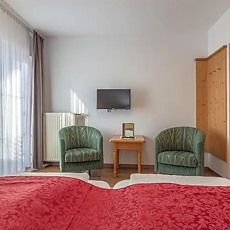 Hotel Oberjörg 3*