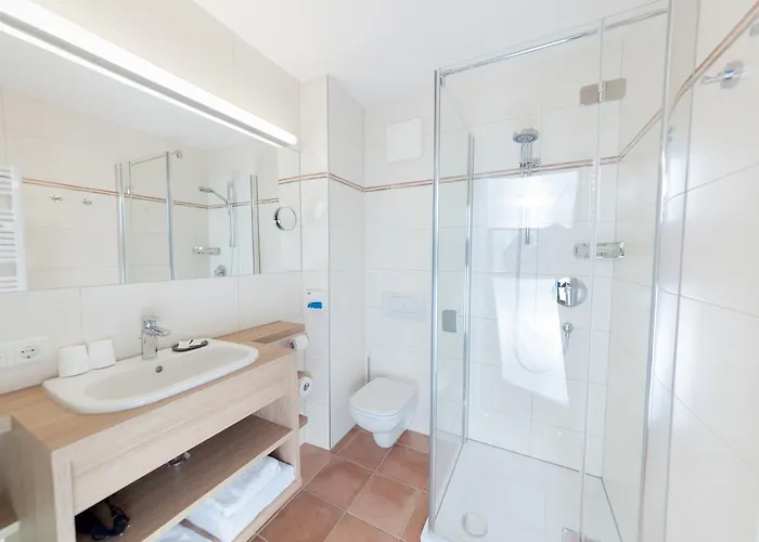 מלון Oberjoerg 3*